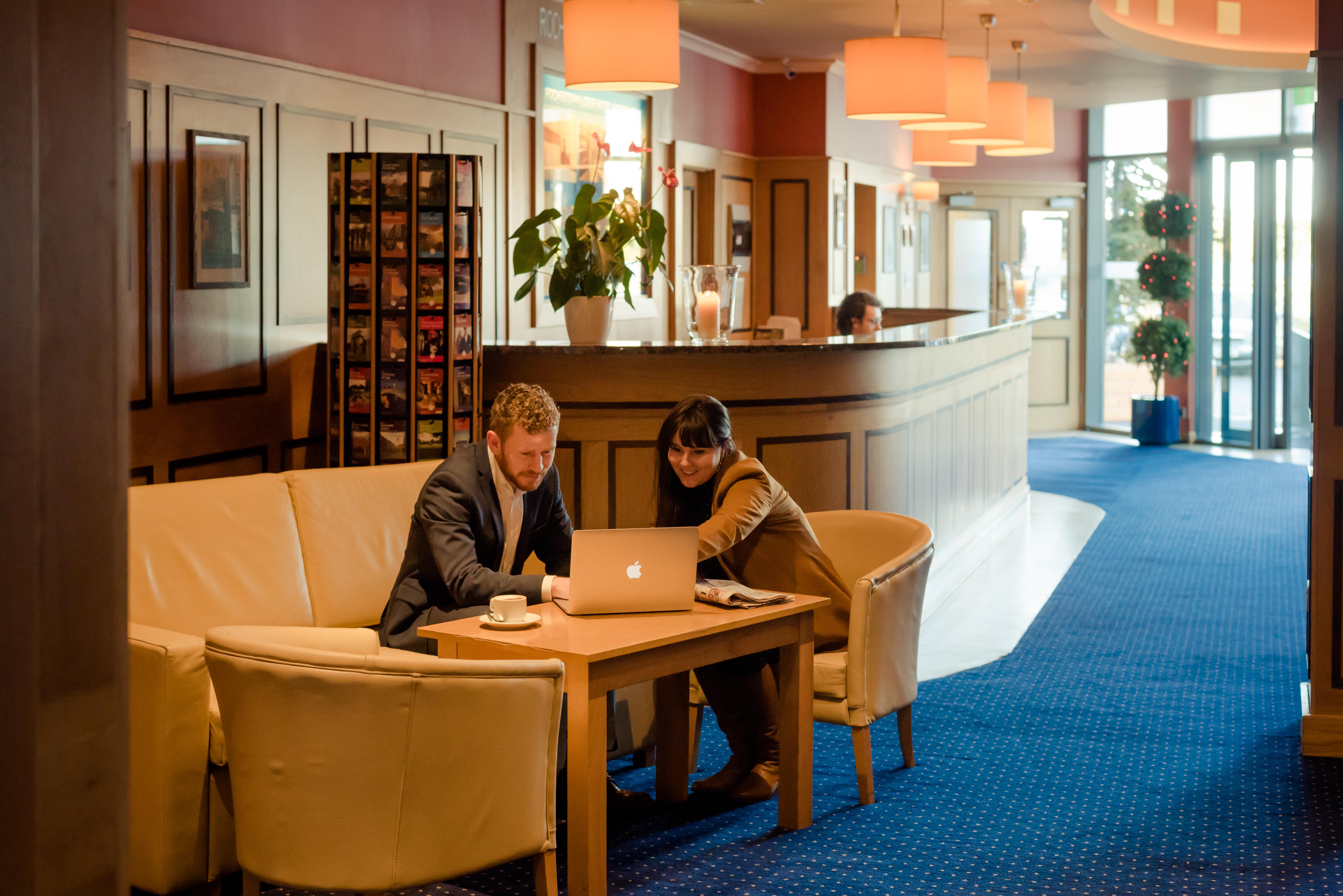 Rochestown Lodge Hotel Dun Laoghaire Eksteriør bilde