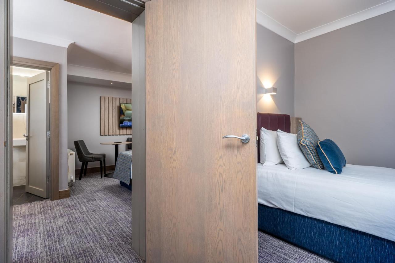 Rochestown Lodge Hotel Dun Laoghaire Eksteriør bilde