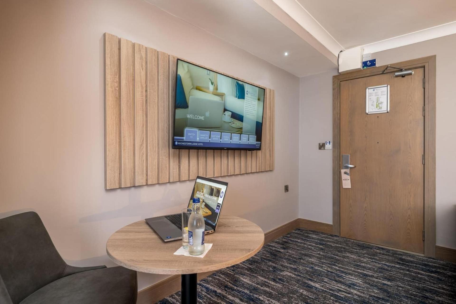 Rochestown Lodge Hotel Dun Laoghaire Eksteriør bilde