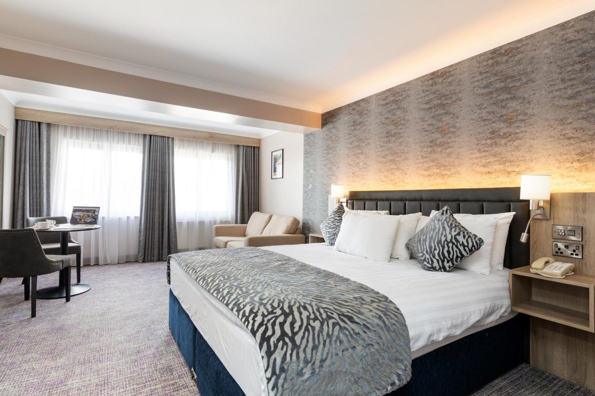 Rochestown Lodge Hotel Dun Laoghaire Eksteriør bilde