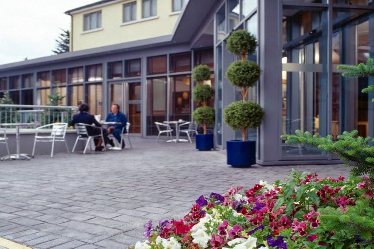 Rochestown Lodge Hotel Dun Laoghaire Eksteriør bilde