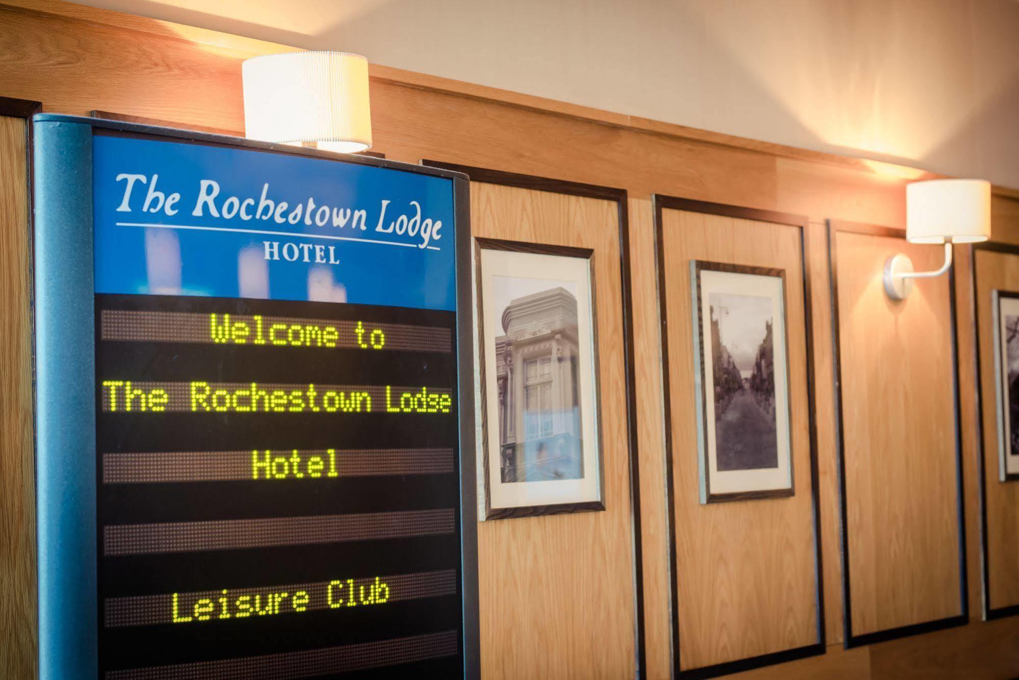 Rochestown Lodge Hotel Dun Laoghaire Eksteriør bilde